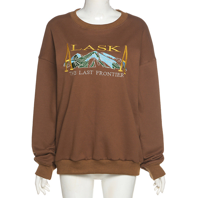 Versatile embroidered hoodie