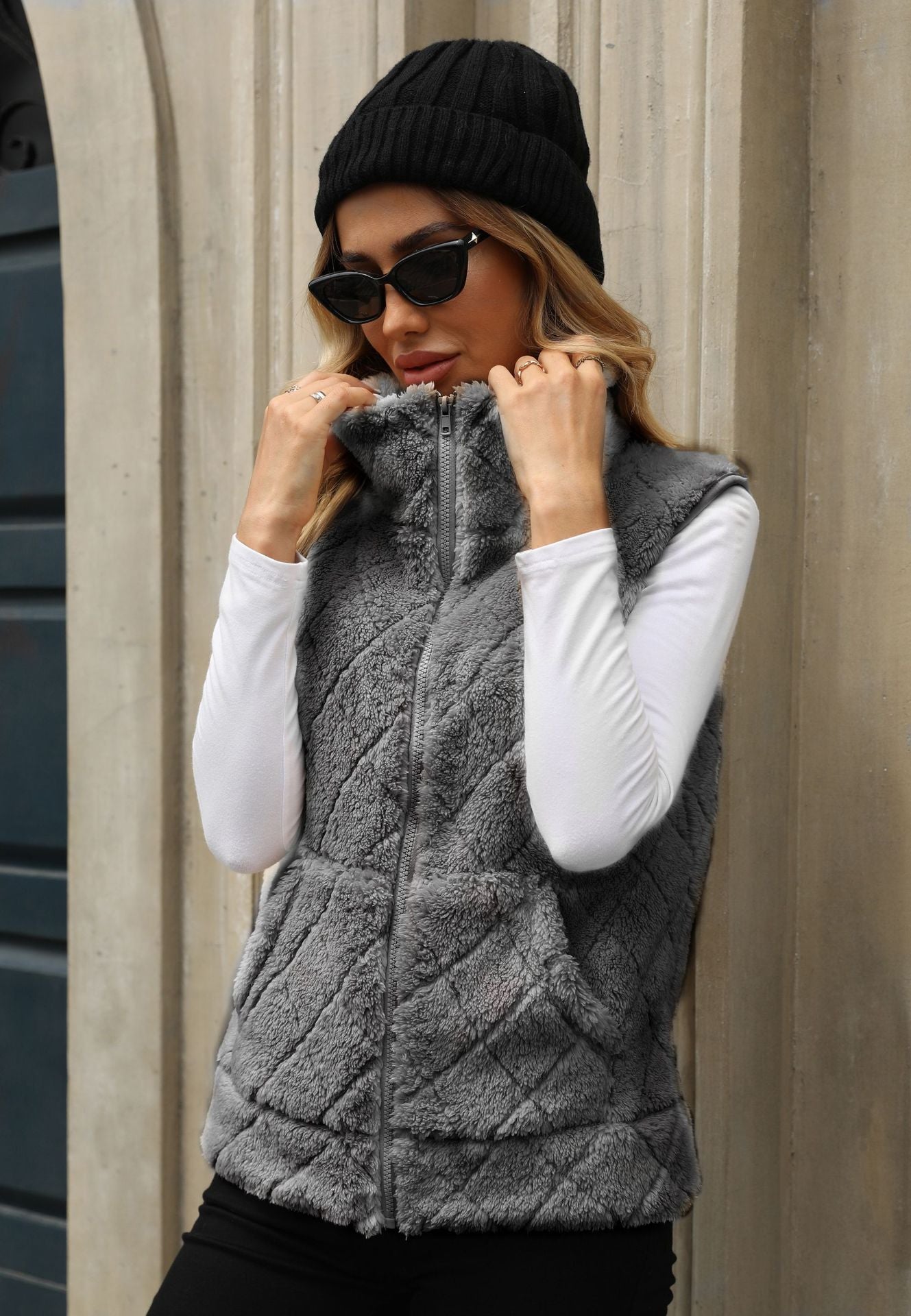 Women's Clothing Cardigan Zipper Loose Diamond Lattice Coat Plush Vest