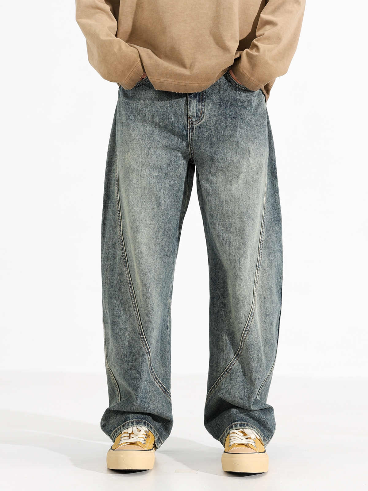 Men's Loose Wide-leg Retro Distressed Loose Jeans